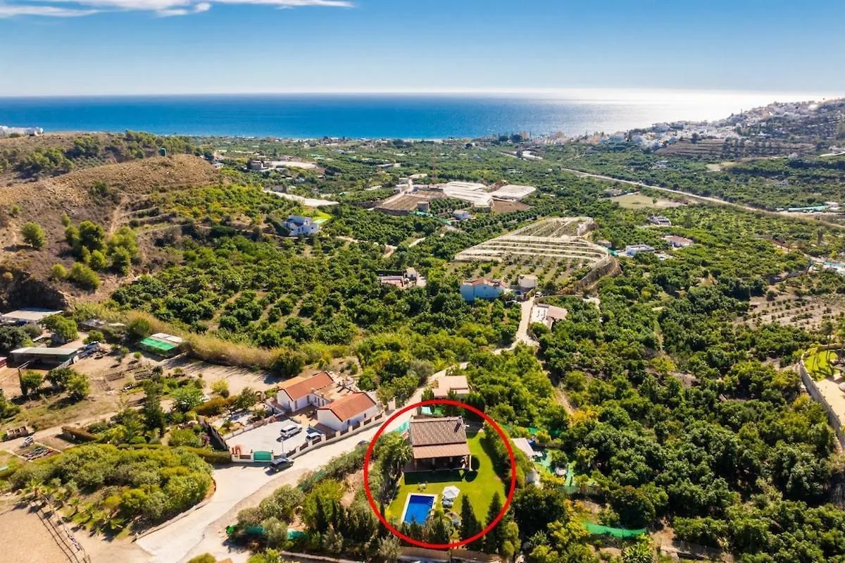 Villa In Nerja Big Garden Fantastic Pool Испания